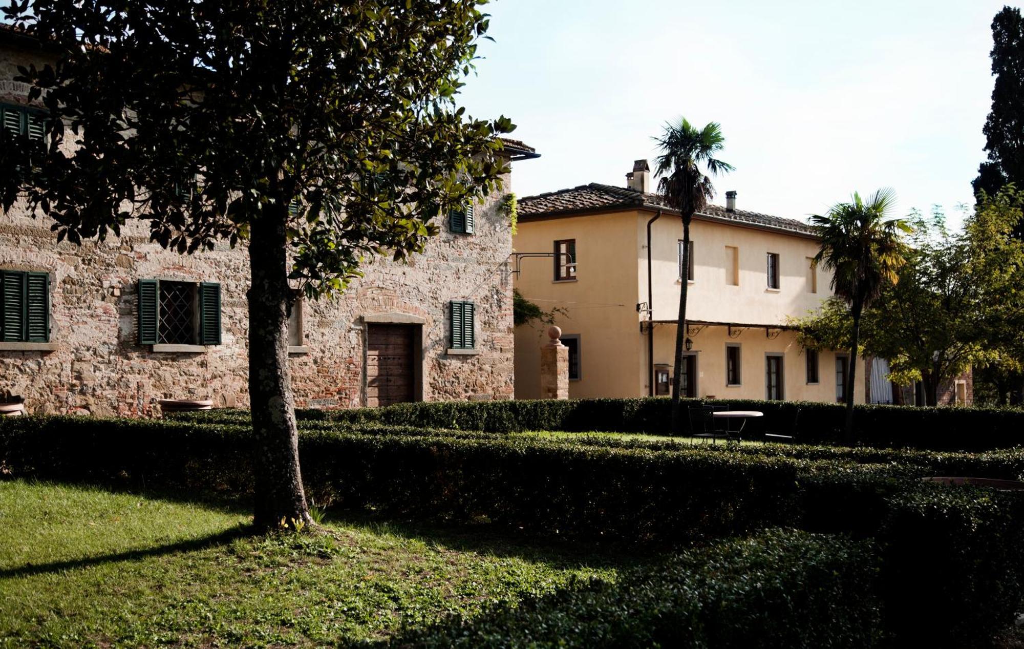 Agriturismo Fattoria Rozzalupi Cerreto Guidi Eksteriør billede