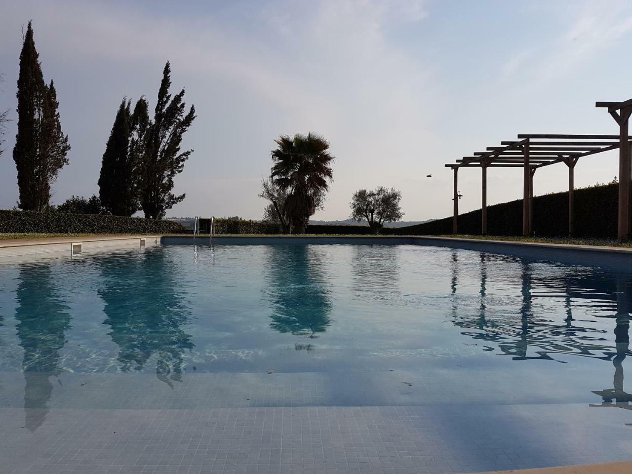 Agriturismo Fattoria Rozzalupi Cerreto Guidi Eksteriør billede